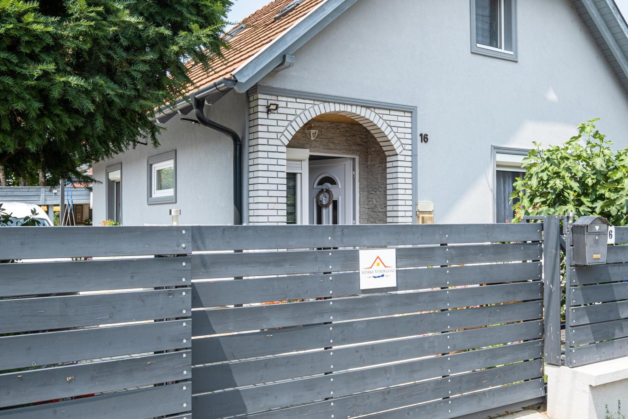Szuerke Vendeghaz Balatonkenesen公寓 外观 照片
